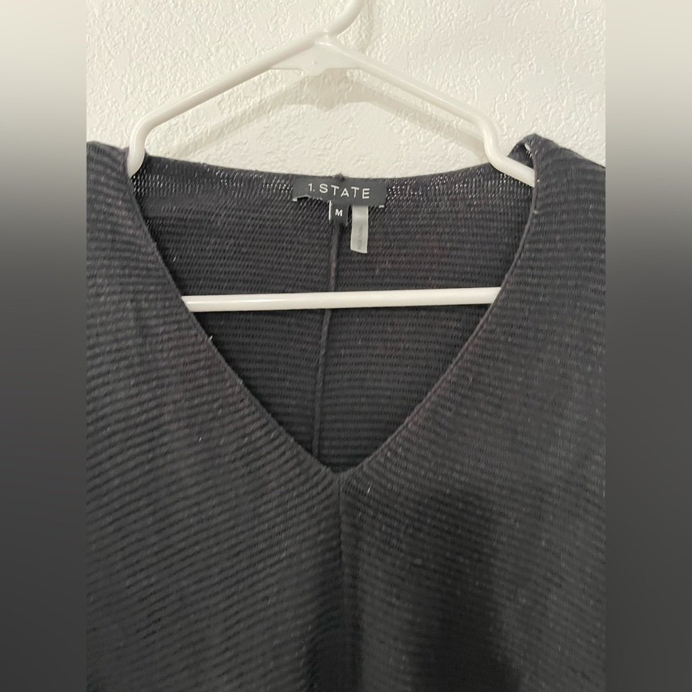 1. State ribbed balloon sleeve Black Long Sweater. Size M - Picture 3 of 8